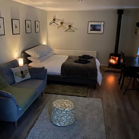Spalding - Self Contained Studio Double - An Extra Single Bed Can Be Provided Exterior foto